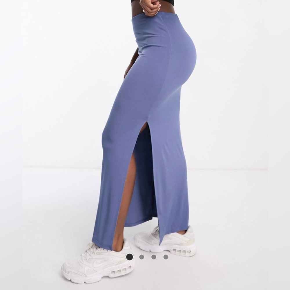 STRADIVARIUS | sky blue maxi skirt